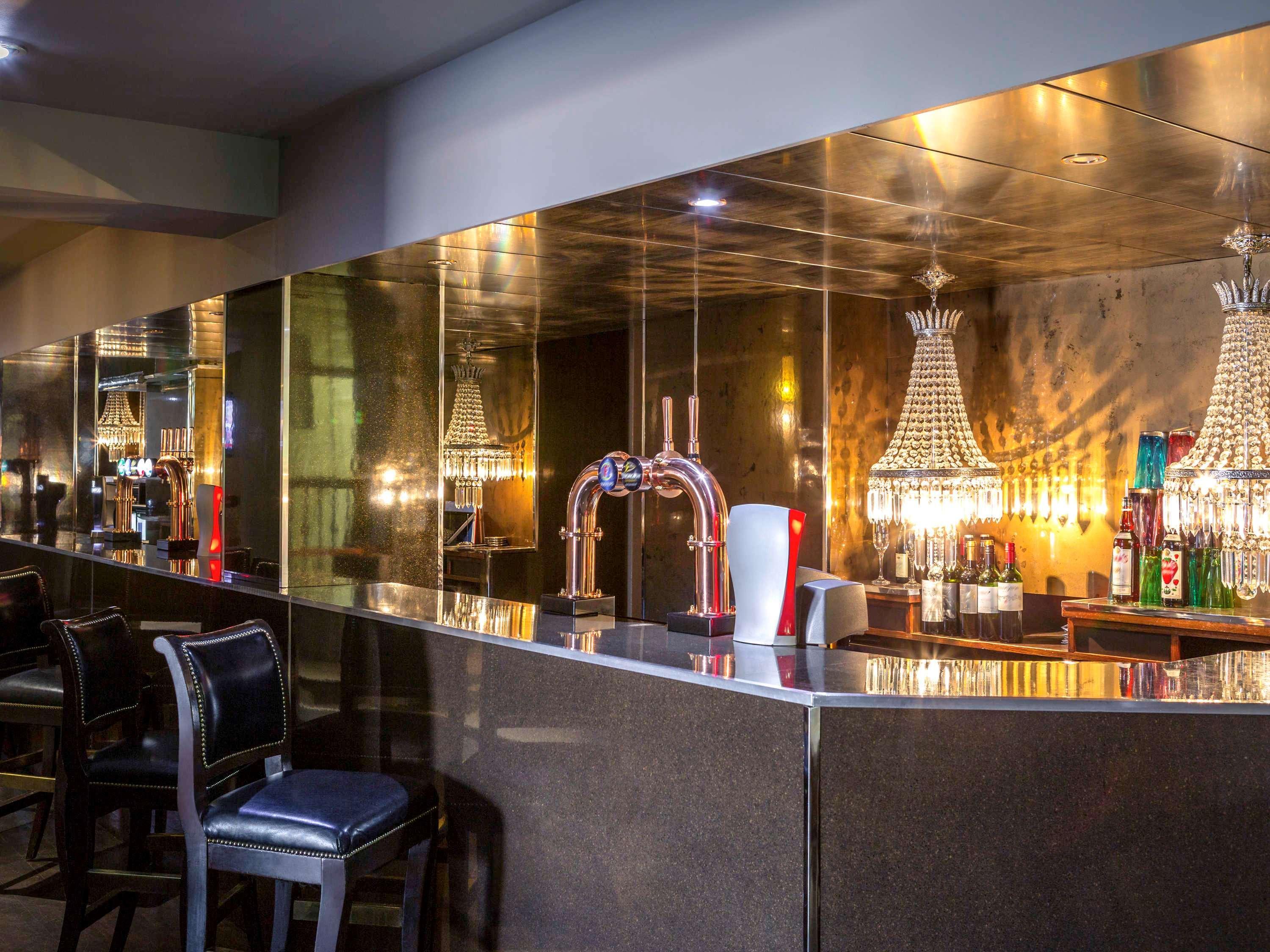 Barons Court Hotel 沃尔索尔 外观 照片