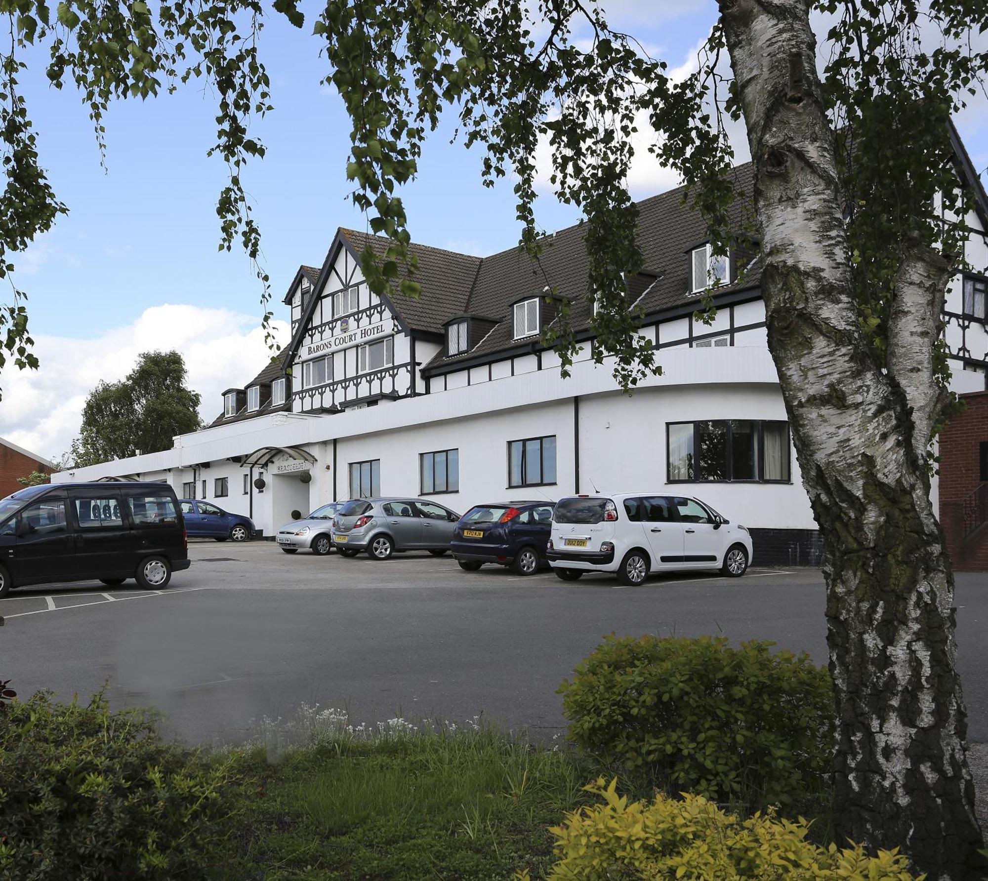 Barons Court Hotel 沃尔索尔 外观 照片