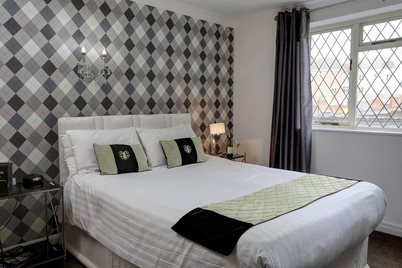 Barons Court Hotel 沃尔索尔 外观 照片